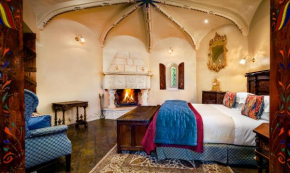 Castle Keep B&B in the Tower., Crafers